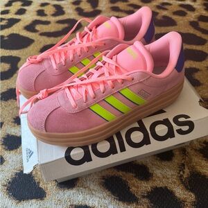 Adidas VL bold court platform sneaker size 9.5